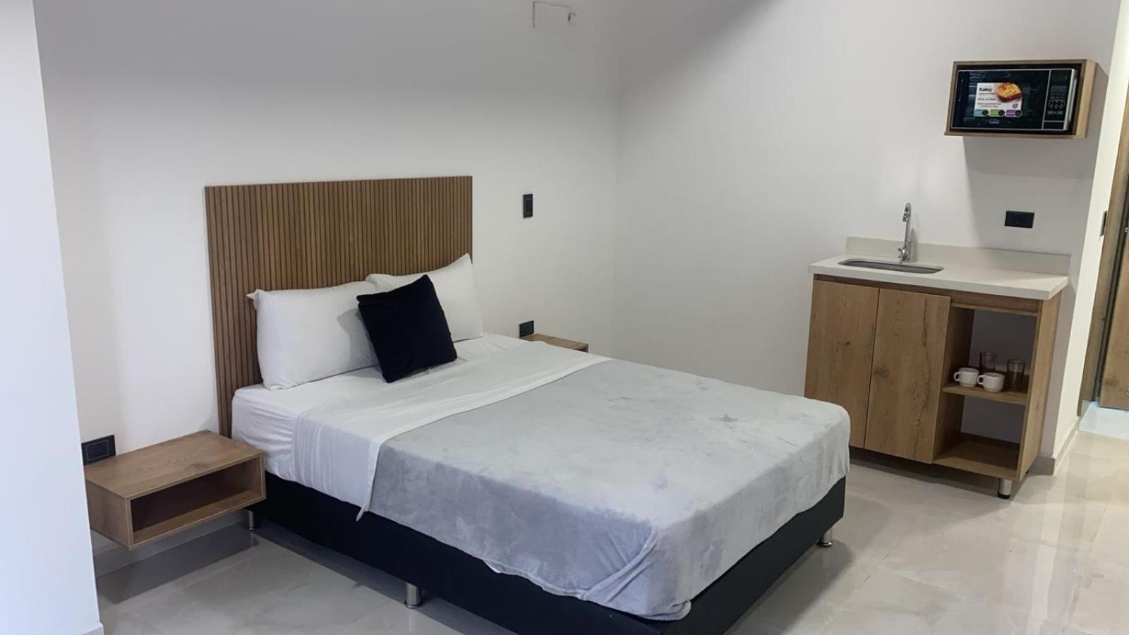 Nook Apartamentos En El Corazon De Медельин Экстерьер фото