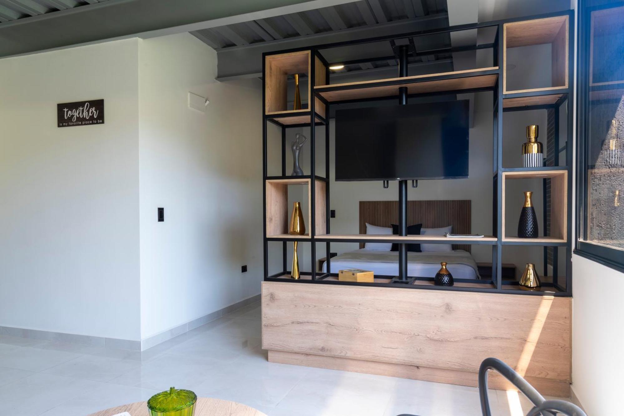 Nook Apartamentos En El Corazon De Медельин Экстерьер фото