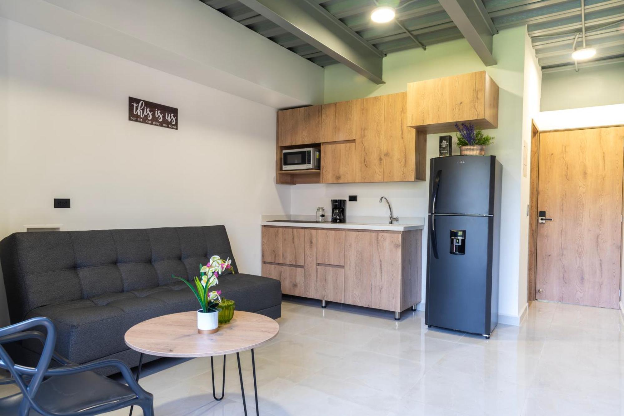 Nook Apartamentos En El Corazon De Медельин Экстерьер фото